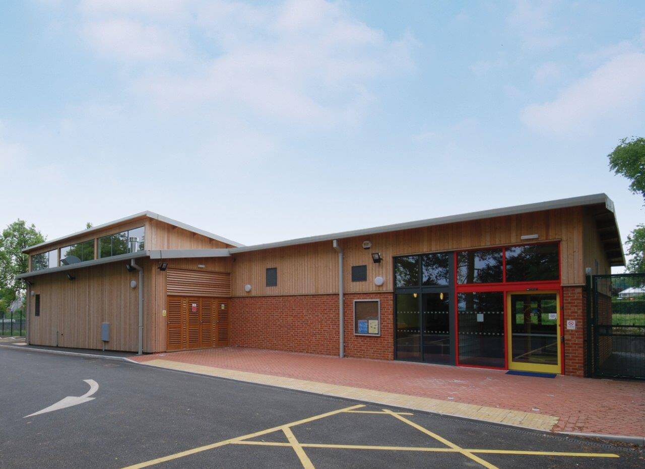 Front view of Ashcroft School pool building