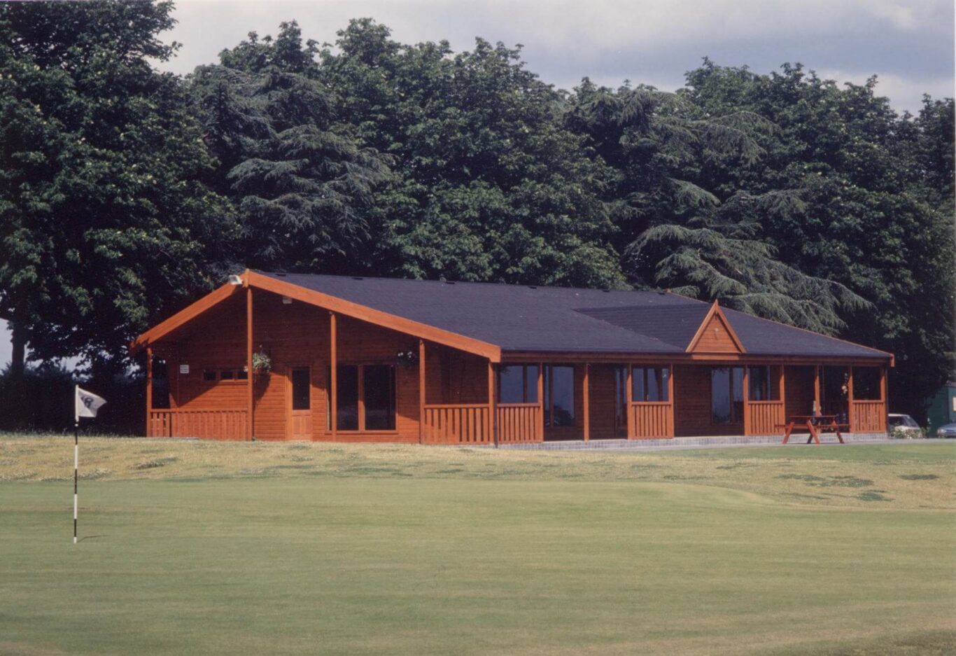 External view of College Pines Golf Club Clubhouse