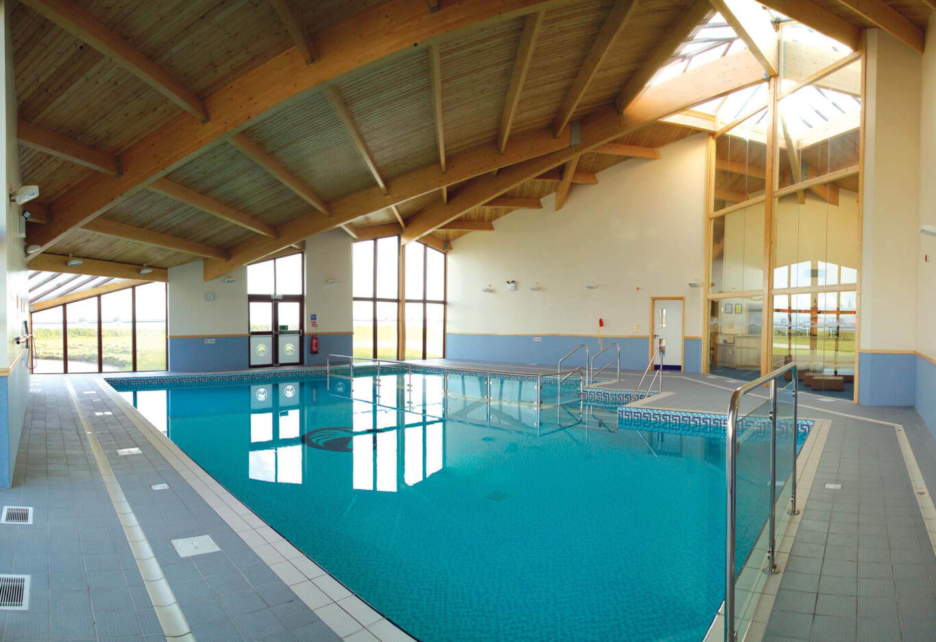 Gimblet Rock Leisure Complex indoor pool